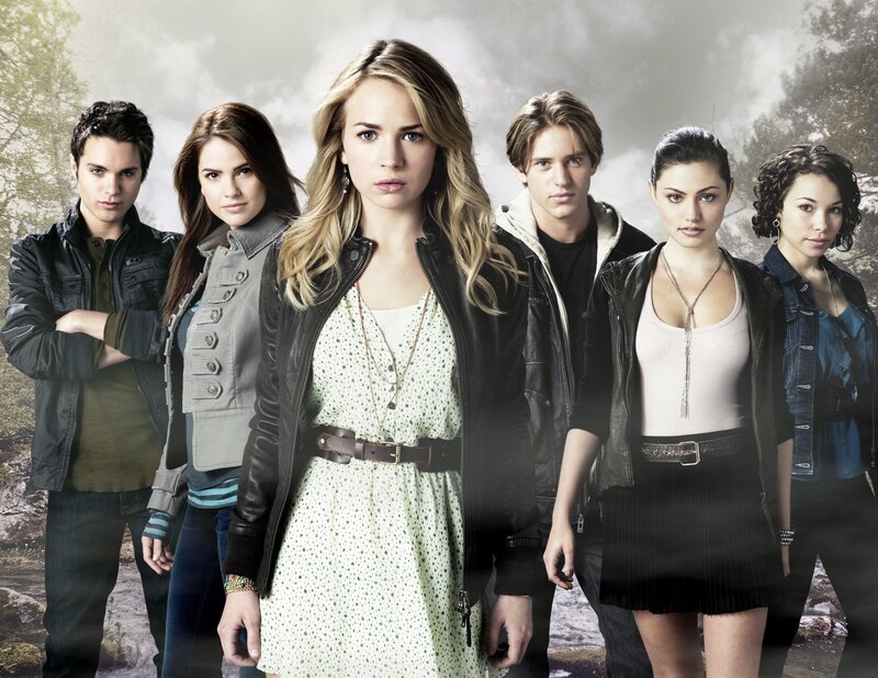 teen drama cast group shot