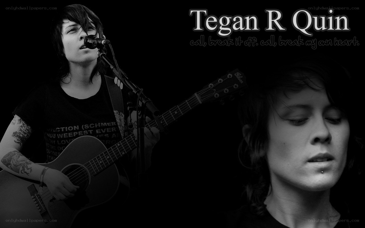 Tegan R Quin performing music
