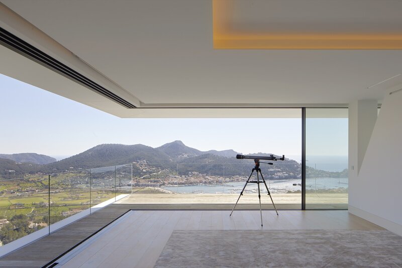 Telescope on Balcony — White