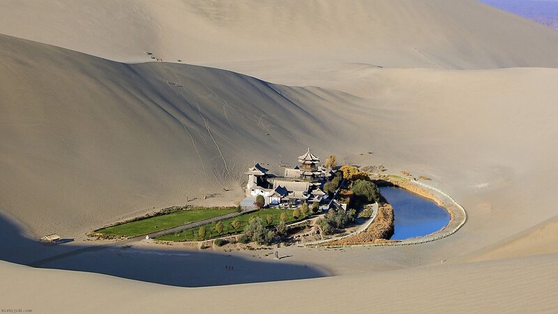 Temple in Desert Oasis — Beige, Serene
