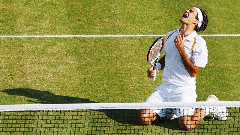 tennis player celebrating victory