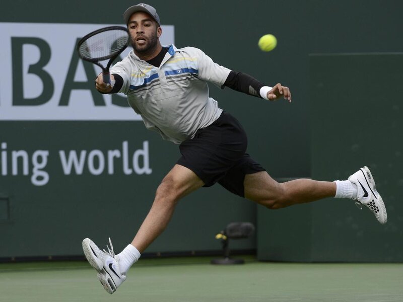 Tennis Player in Motion — Green