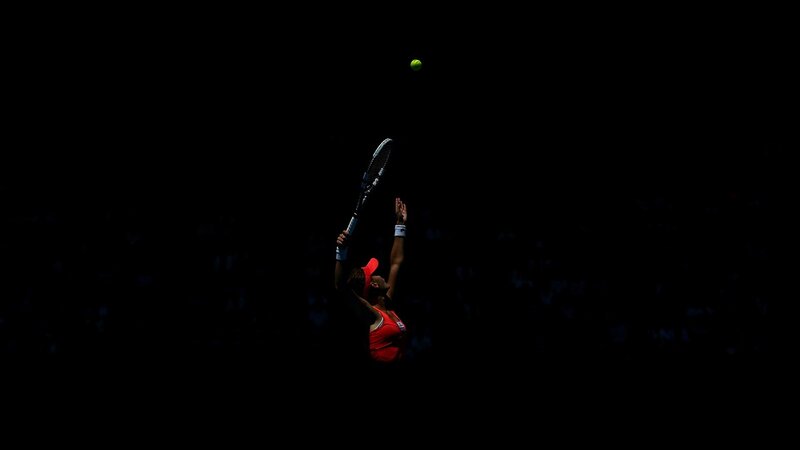 Tennis Player Serving — Black