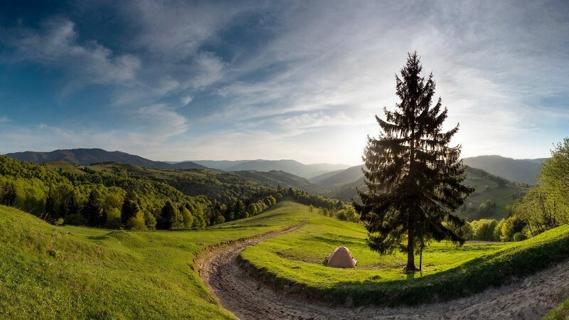 Tent in Mountain Valley — Green