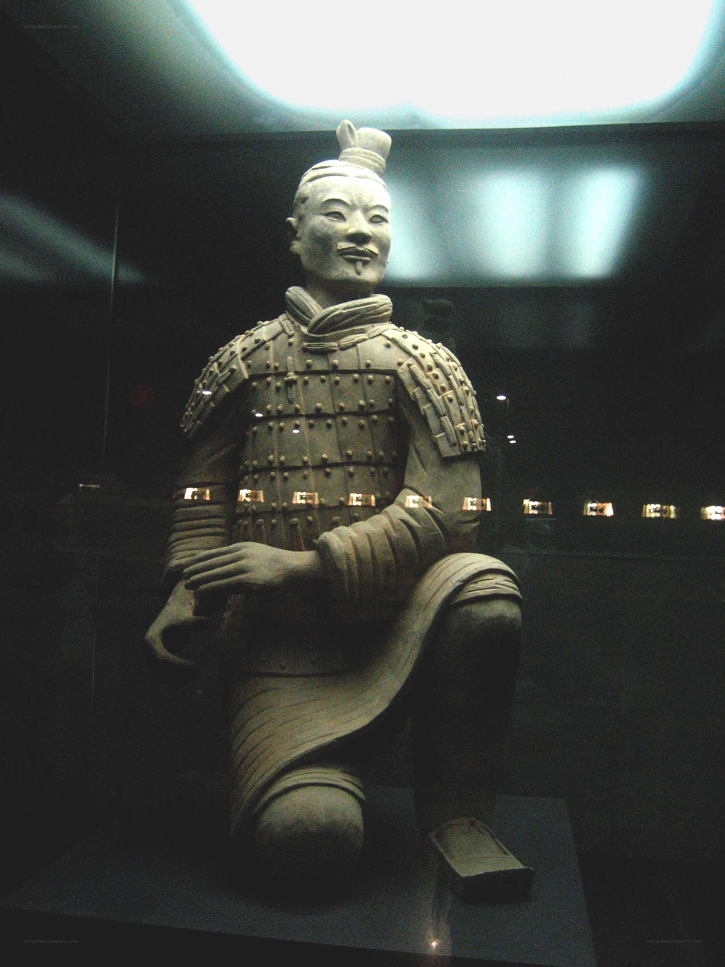 Terracotta Warrior statue