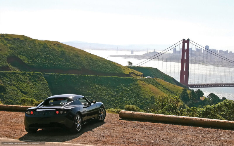 Tesla Roadster at Golden Gate Bridge