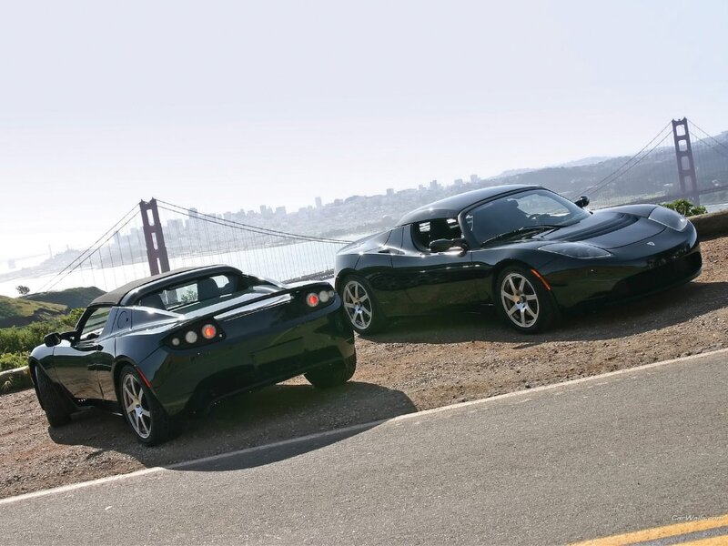 Tesla Roadsters by Golden Gate Bridge