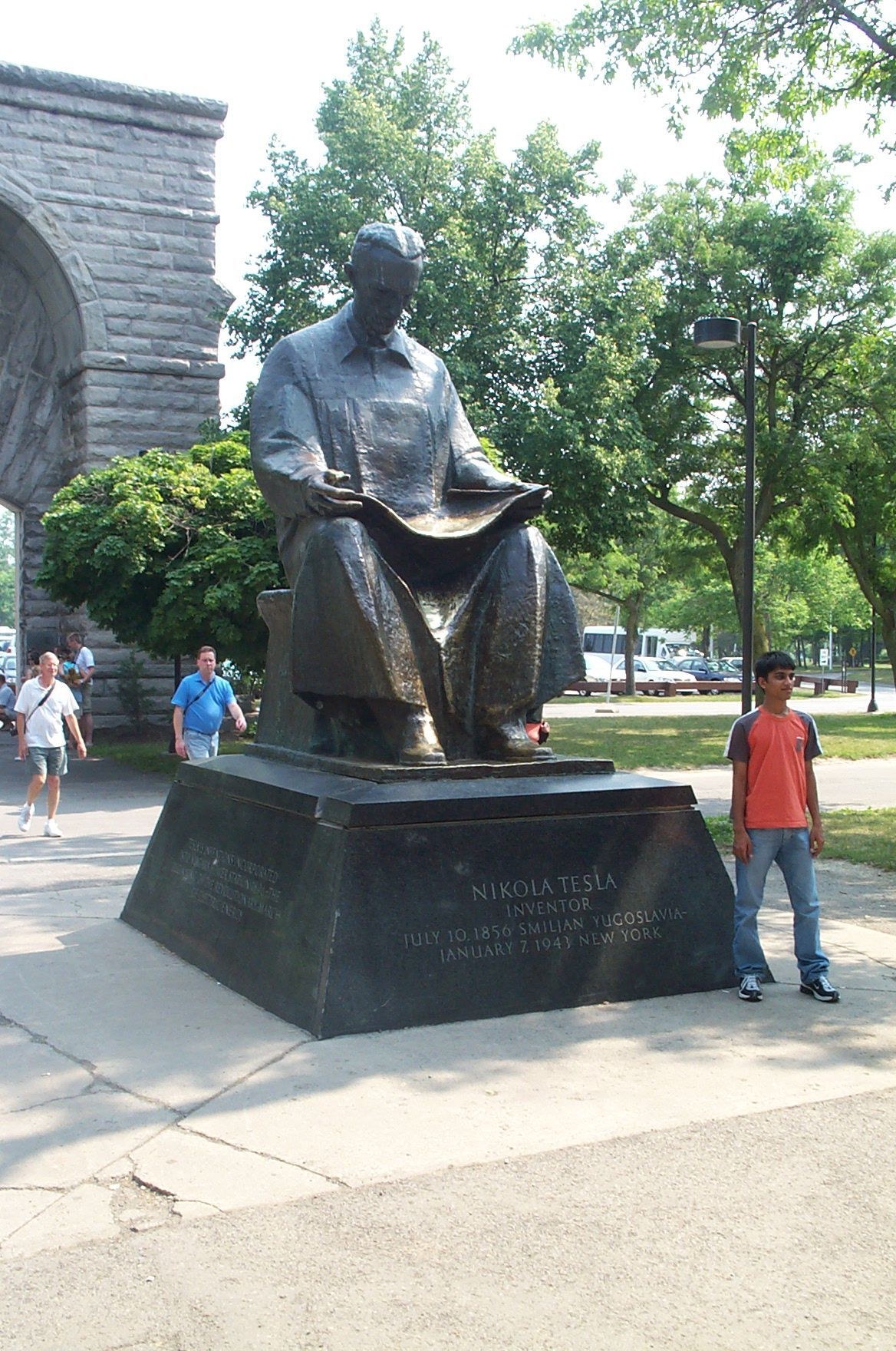 Tesla statue in a park