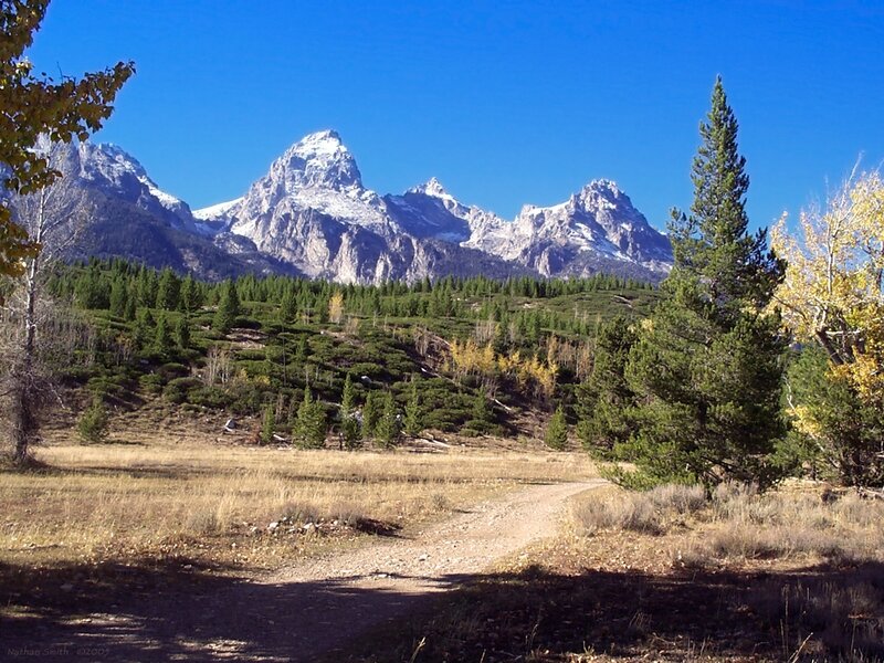 Tetons Mountain Range — Blue, Serene
