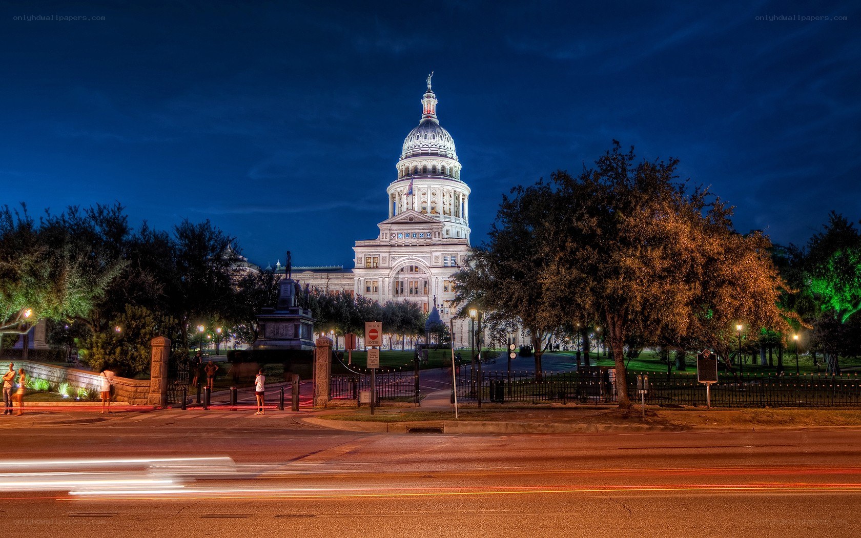 Texas State Capitol at night