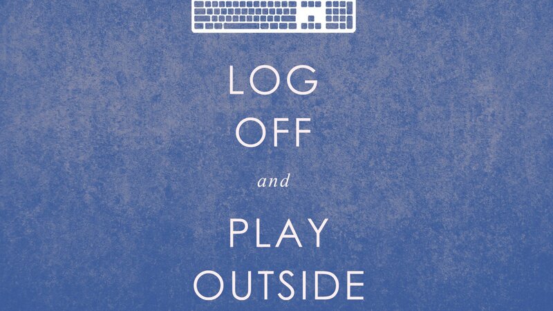 Text on Blue Background — Calm, Minimalist, Keyboard Icon
