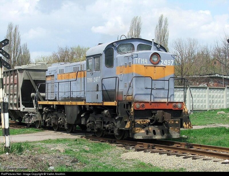 TGM4-2497 locomotive on tracks