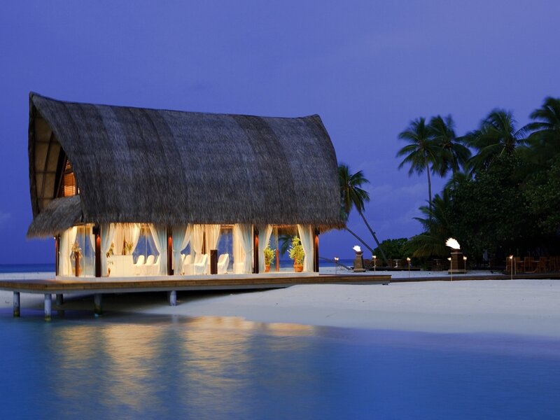 Thatched Beach Hut — Blue