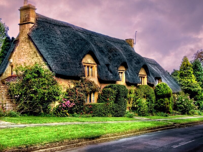 Thatched Cottage — Green, Dramatic