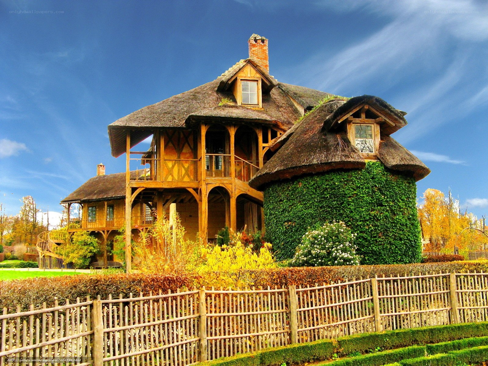 Thatched cottage in autumn