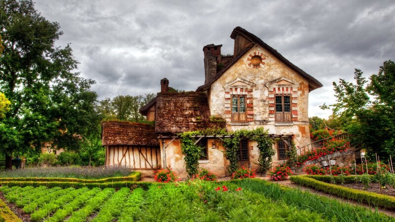 Thatched Cottage in Garden — Green, Dramatic