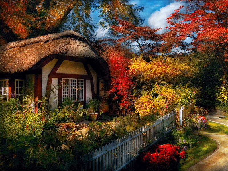 Thatched Cottage in Garden — Red
