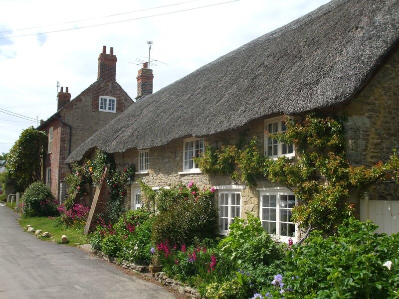 Thatched Cottage with Garden — Brown