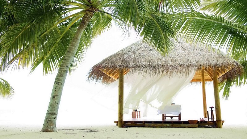Thatched Hut on Beach — Beige