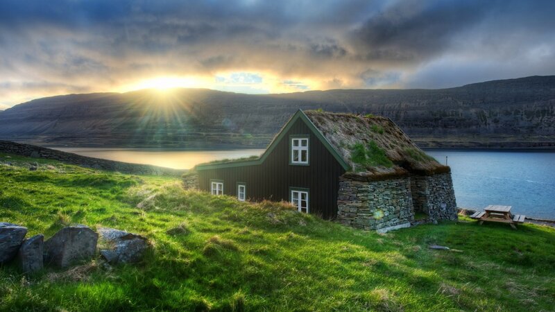 Thatched-roof Cottage — Green, Dramatic