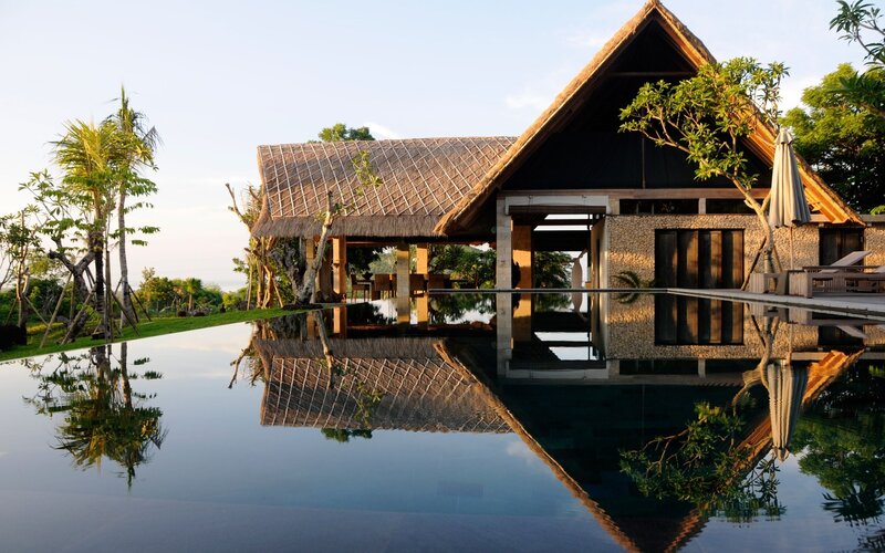 Thatched-roof Villa — Blue, Serene