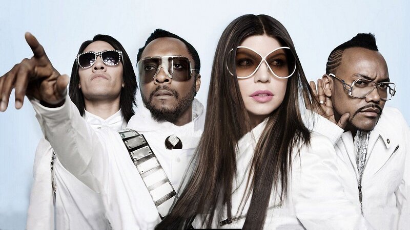 The band with sunglasses