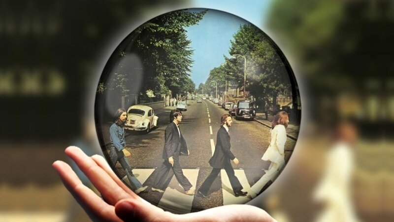 The Beatles Crossing Street — White