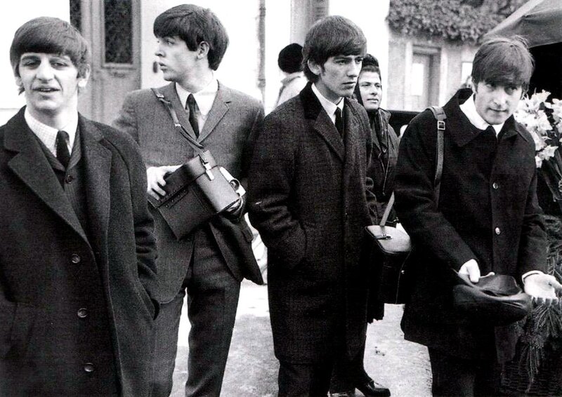 The Beatles Walking — Black, Neutral