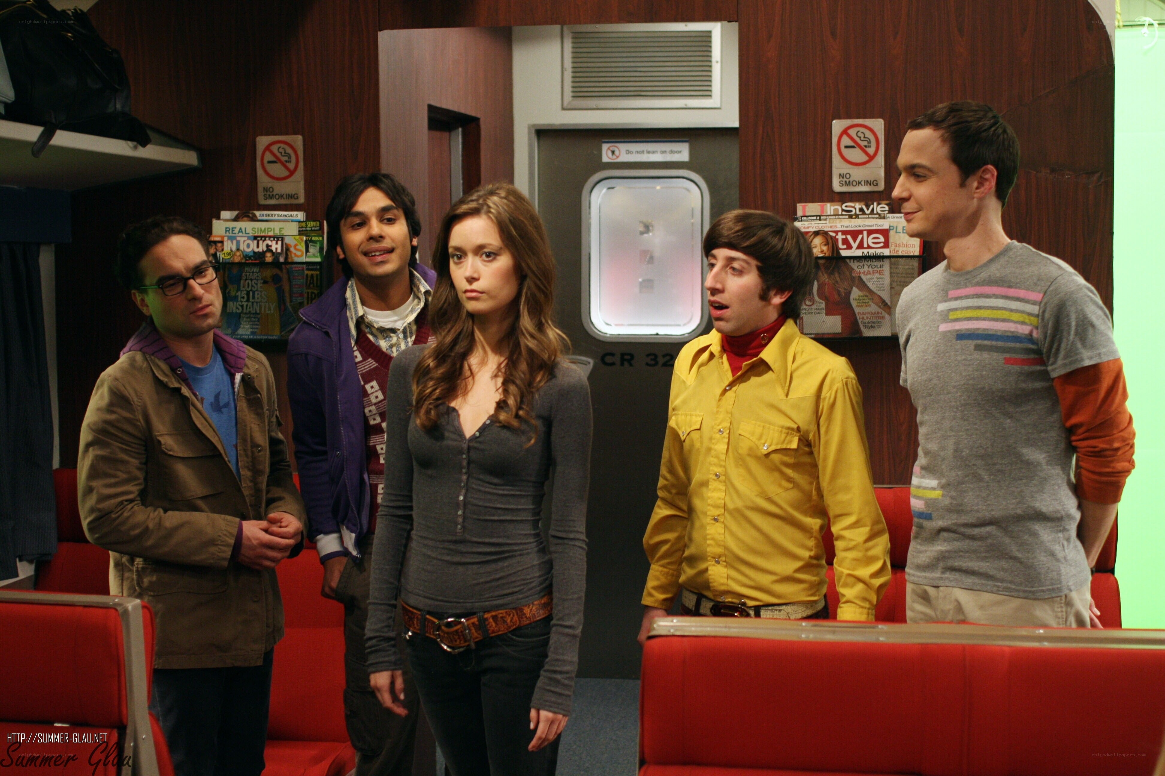 The Big Bang Theory cast on set