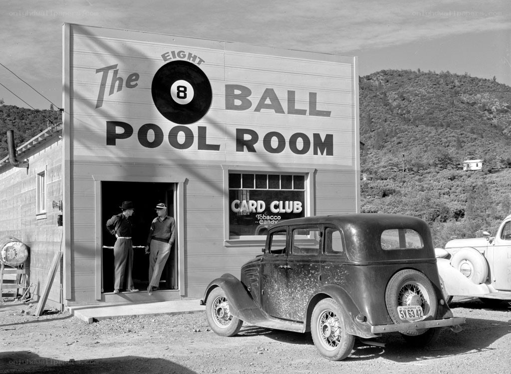 The Eight Ball Pool Room