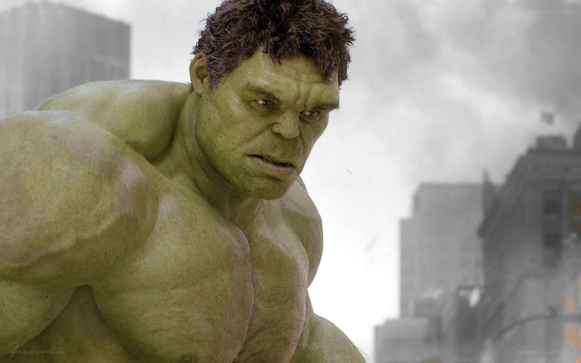 The Hulk in a city