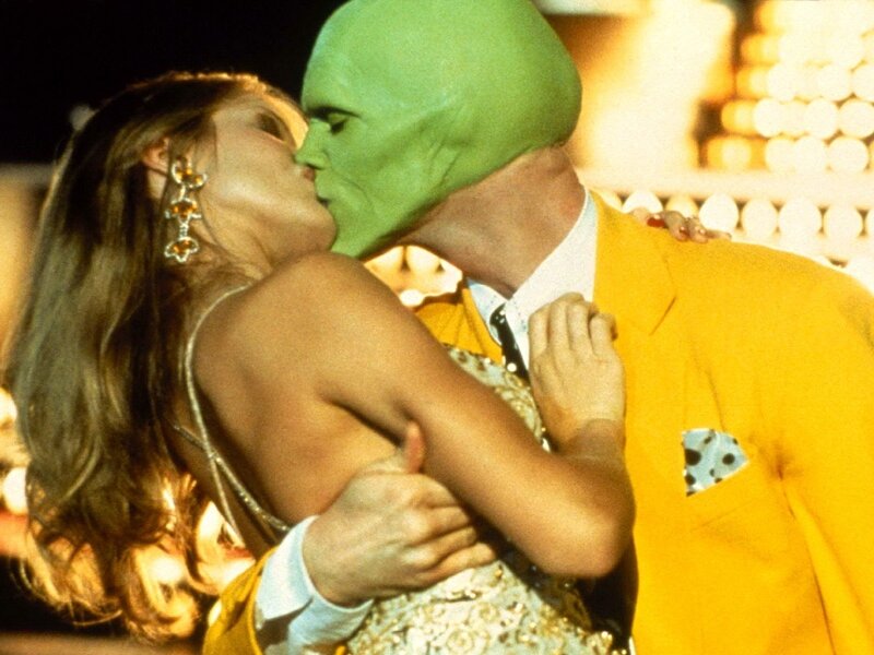 The Mask movie kiss scene