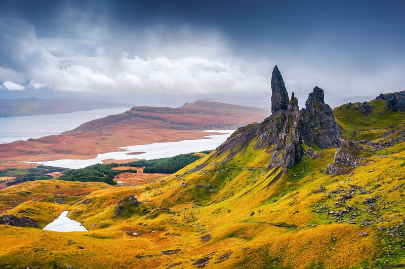 The Old Man of Storr — Green, Dramatic, Photograph, Mountain