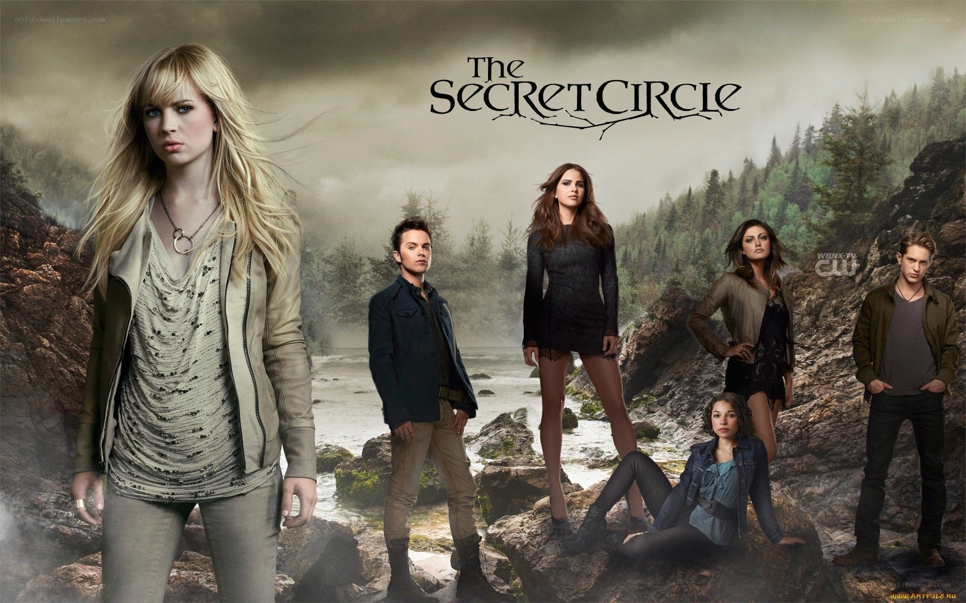 The Secret Circle cast poster