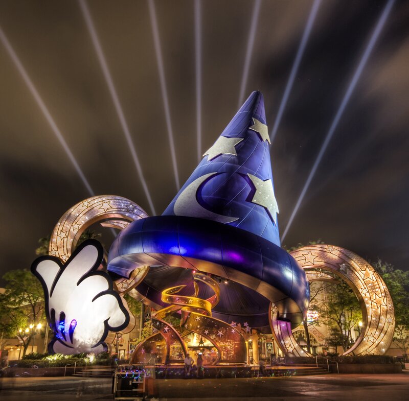 The Sorcerer's Hat at night