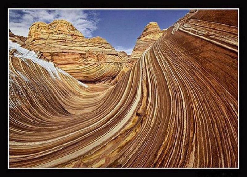 The Wave Rock Formation — Brown, Dramatic