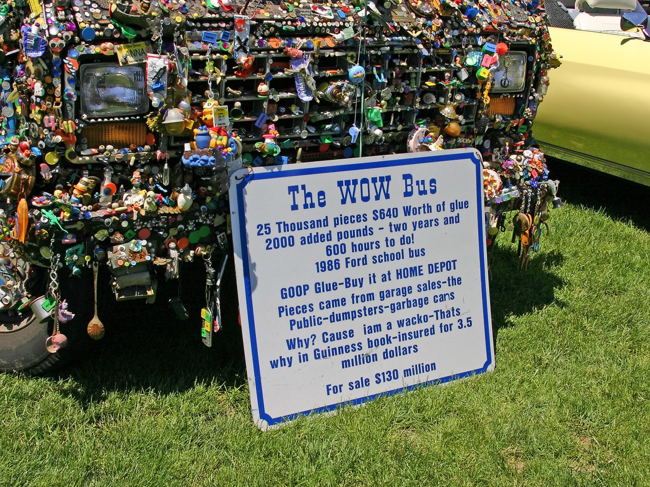 The WOW Bus display