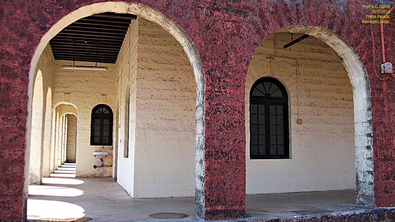 Thiba Palace Corridor