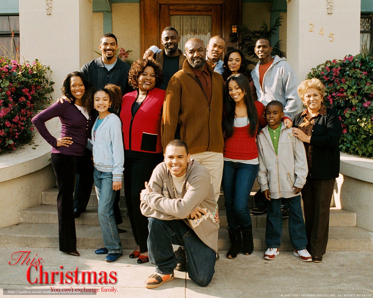 This Christmas cast photo