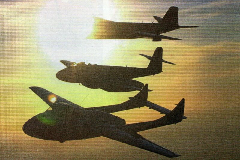 Three Airplanes in Formation — Yellow