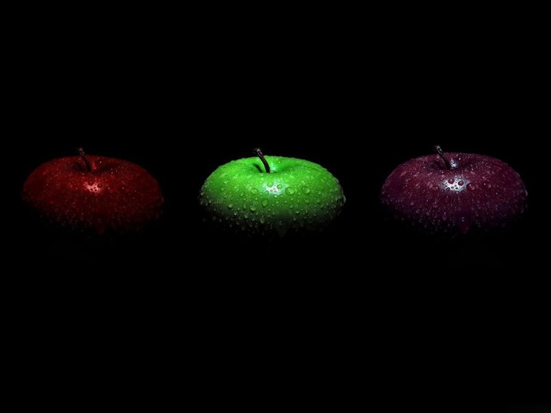 Three Apples on Black — Red, Dramatic