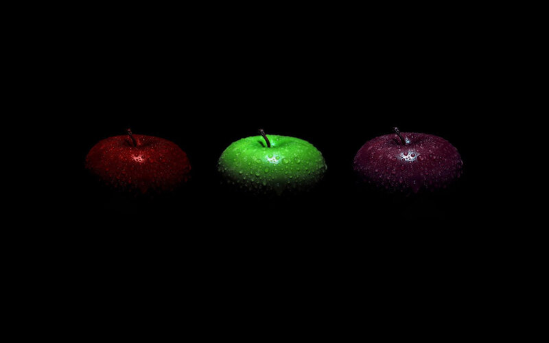 Three Apples on Black — Red