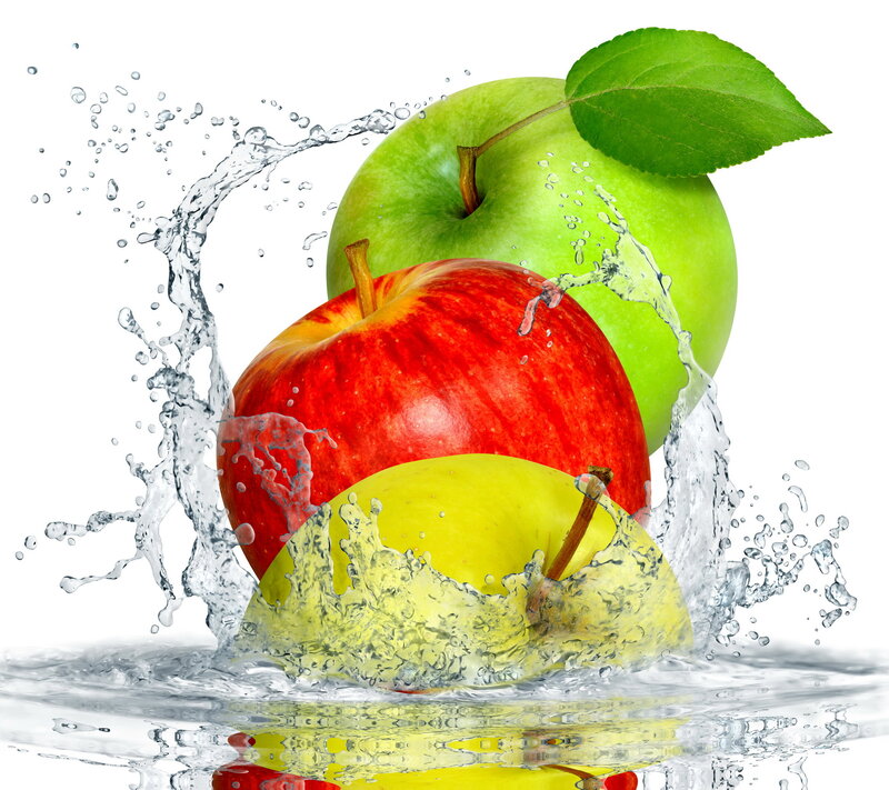 Three Apples Splashing Water — Red
