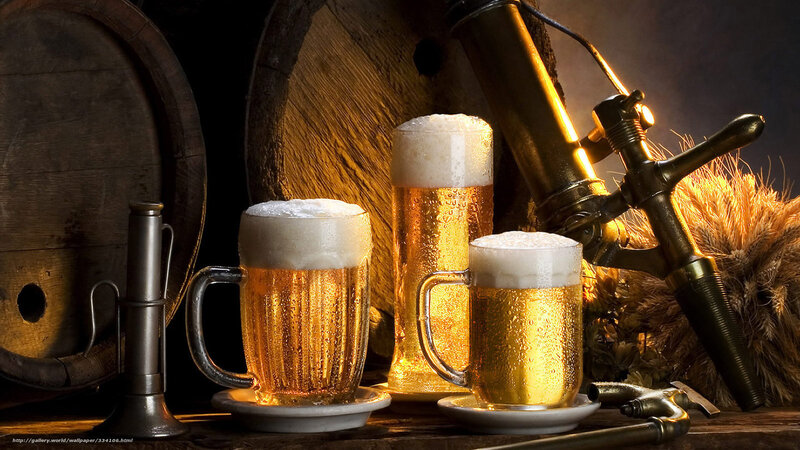 Three Beer Mugs — Gold