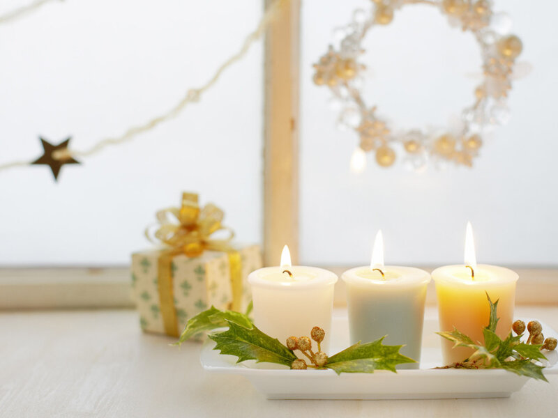 Three Candles on Tray — White, Festive