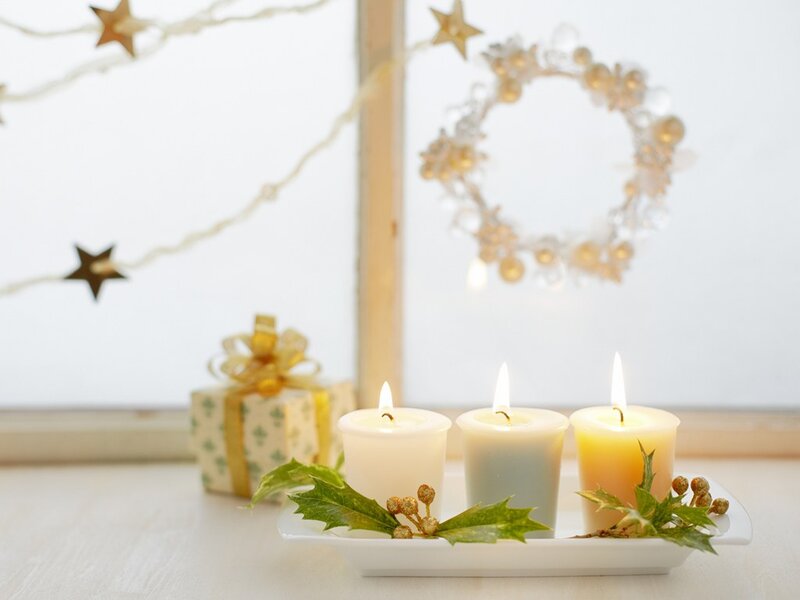 Three Candles on Tray — White, Festive, Winter