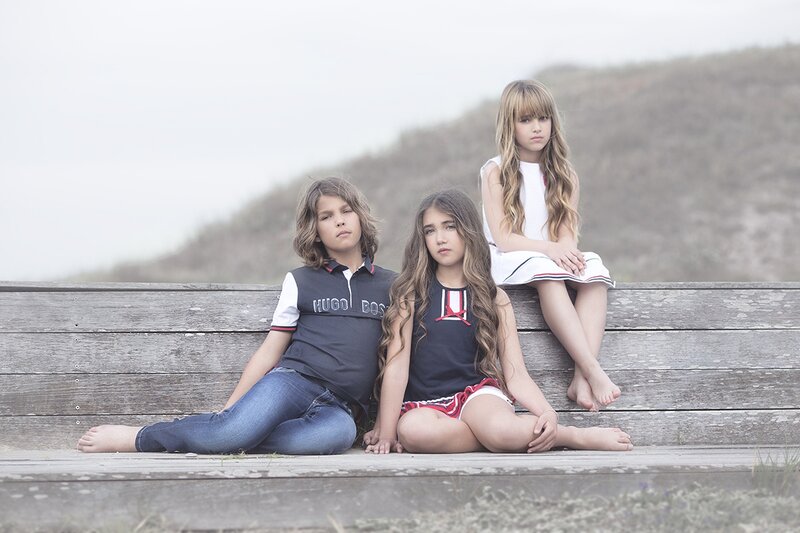 Three Children on Bench — Gray
