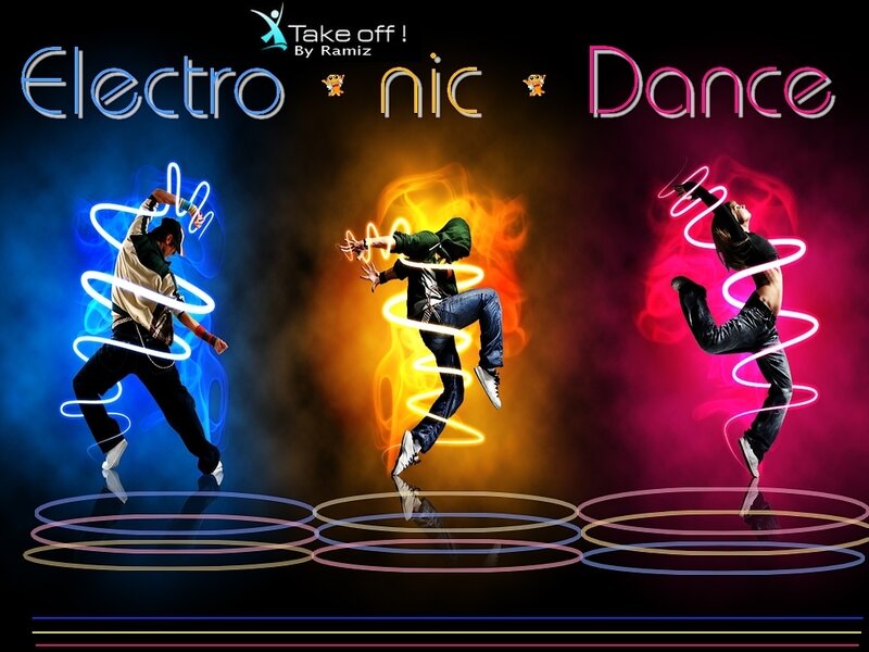Three Dancers in Motion — Blue