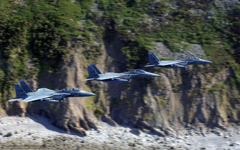 Three Fighter Jets Flying — Gray, Dynamic