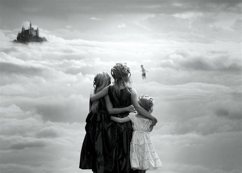 Three Girls Hugging — Black